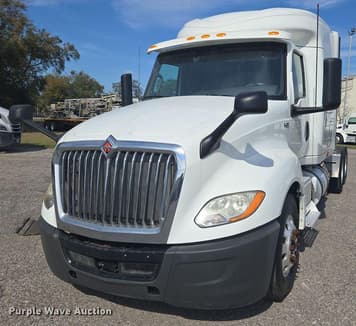 Main image International LT625